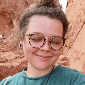 Meet your Posher, Nikki